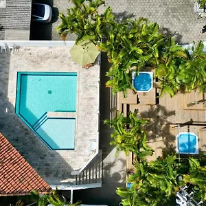 canas-gold-praia-hotel.santa-catarina-brasil.com/